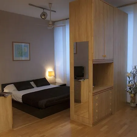 Nizza Aparthotel 2*