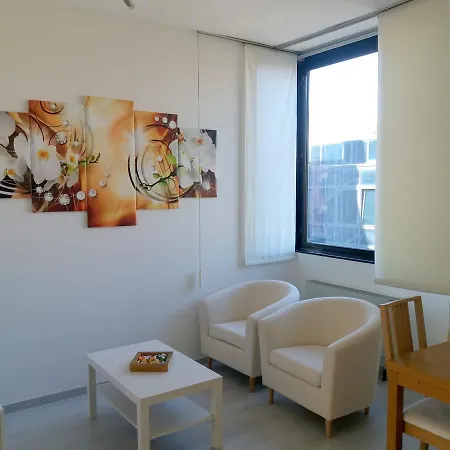Nizza Aparthotel 2*