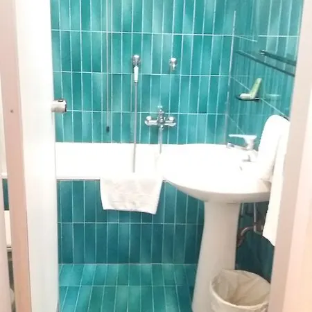 Nizza Aparthotel 2*